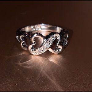 RS Covenant Ring Hearts Cubic Zirconium Stone